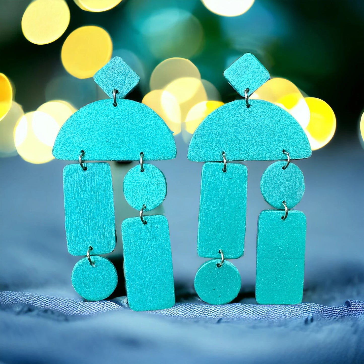 Gorgeous Metallic Turquoise Earrings